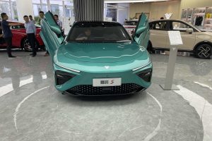 Как някогашният фаворит в EV сектора стигна до упадък