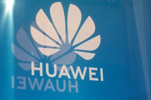 Huawei обвинява ЕС в нарушаване на основни правни принципи