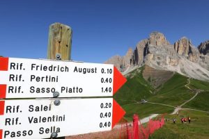 Planning an Alpine Summer: Huts, routes and booking support